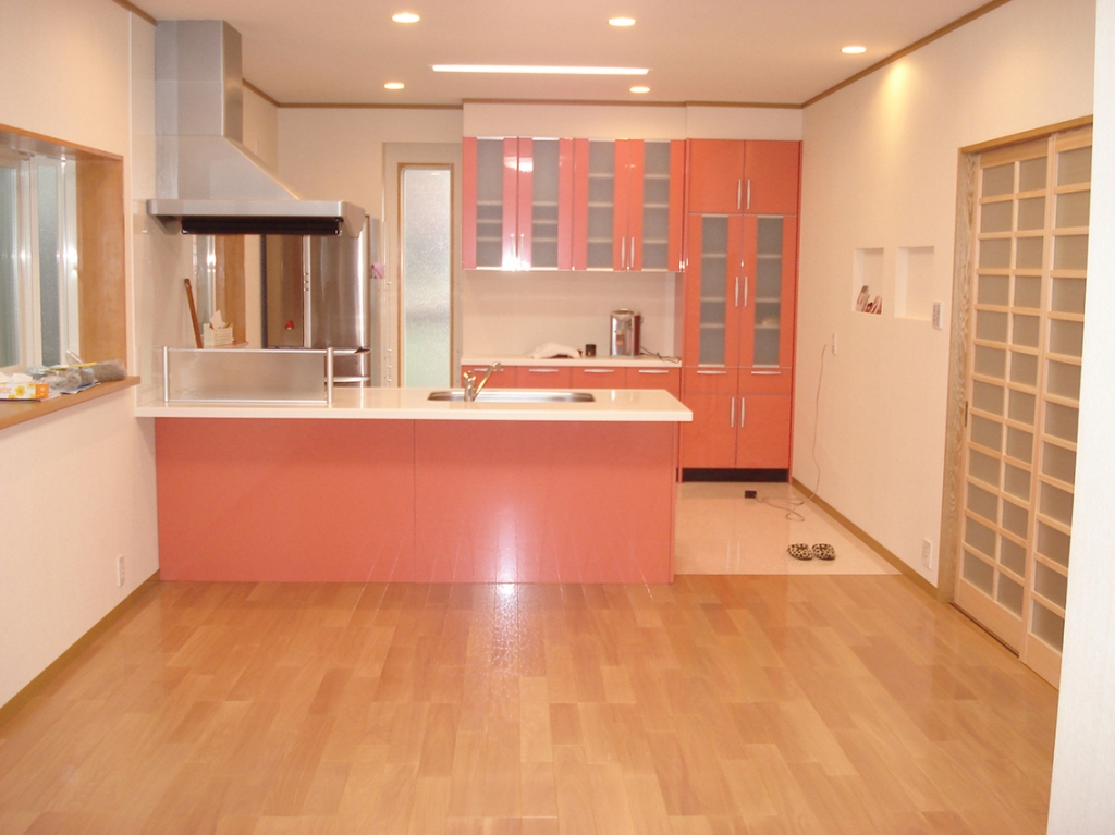 戸建て キッチン のリフォーム施工事例 対面キッチン 有限会社矢賀谷農機ハウジング